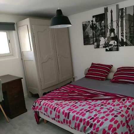 Appartement T3 Au Calme ตูลง ภายนอก รูปภาพ